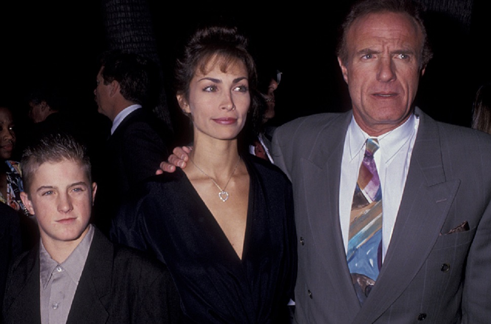 Ingrid Hajek and James Caan with their son