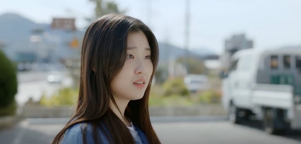 Ye-rim chatting with Ho-rang