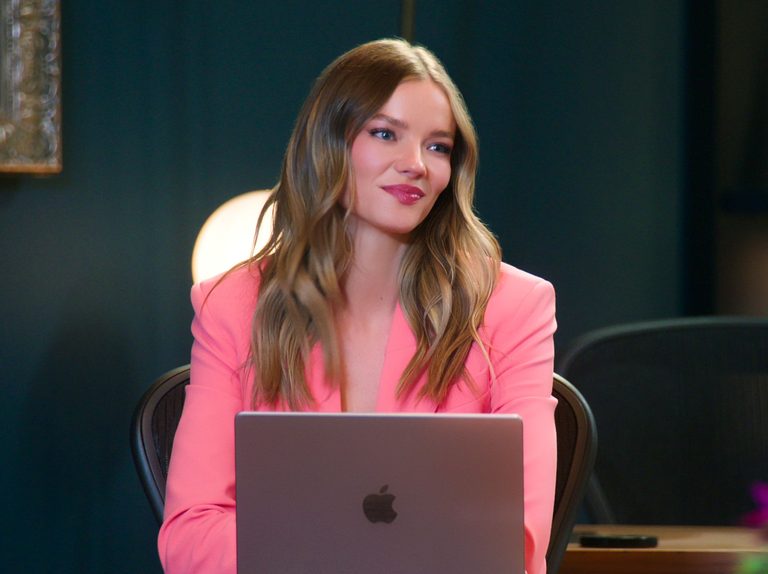 Alanna Gold Real Estate Agent